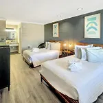 Dry Dock Inn