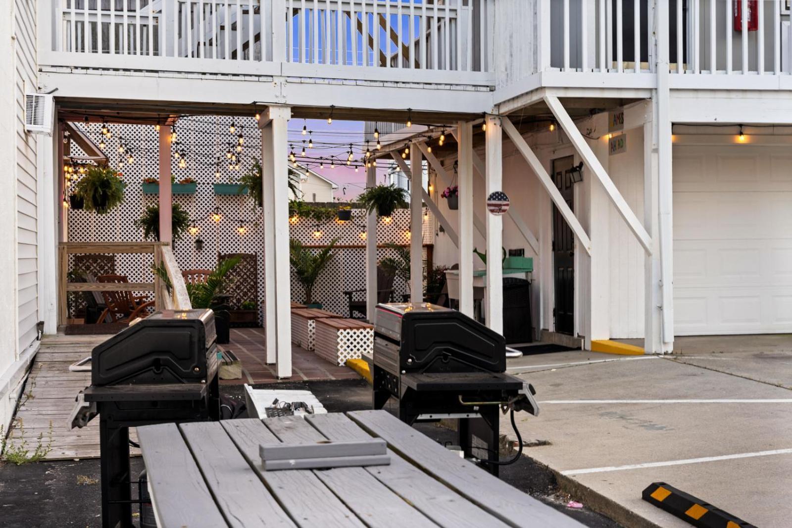 Hotel Dry Dock