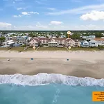 Sand Pebbles A17 - Relax And Unwind, Feel The Sun On Your Shoulders And The Ocean Breezes In Your Hair, Condo