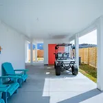 The Tipsy Turtle *New Vacation Beach House*