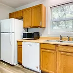 Coastal Wilmington Vacation Rental About 5 Mi To Beach