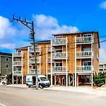 Cozy Carolina Beach Condo
