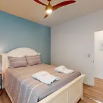 Now And Zen Beach House