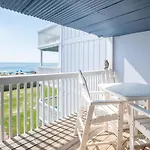 Sea Colony 22B