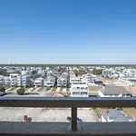 Pelican Watch - 807
