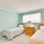 Carolina Beach Condo With Balcony And Ocean Access!