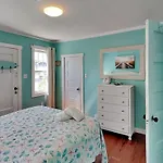 Cb Sunshine Cottage