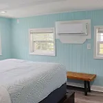 1 Block From Beach & Boardwalk Free Parking Great Porch