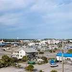 Cabana Suites 408
