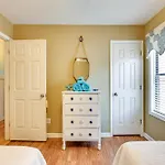 Carolina Beach Condo With Balcony Walk To The Ocean