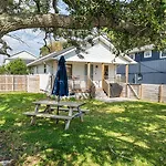 Twin Tides Beach House At Carolina Beach - Unit 1