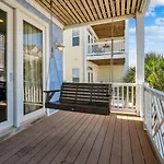 Sandy Paws Pf With Icww And Sea Views And A Pool