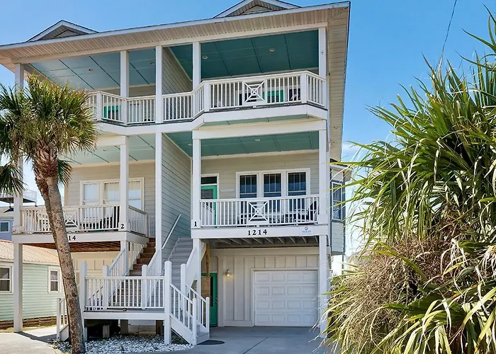 Bikinis & Martinis By Sea Scape Properties