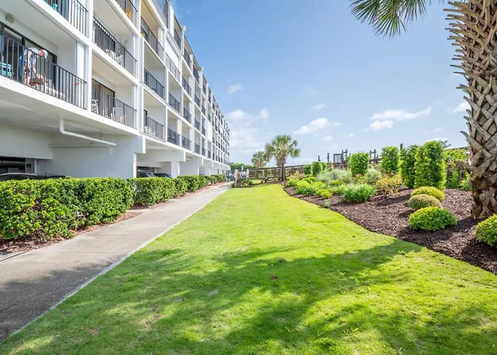 Cabana Suites 408