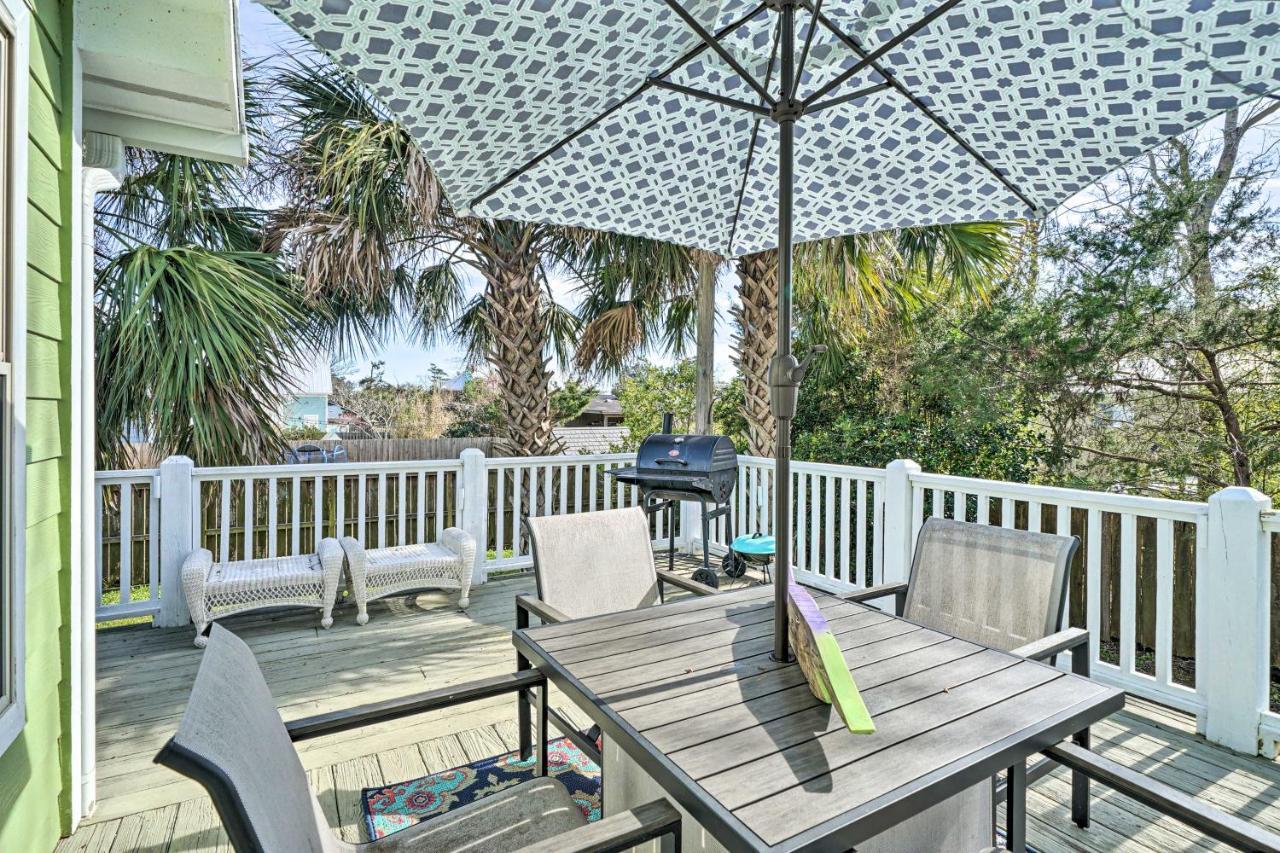 Coastal Hideaway About Half Mi To And Boardwalk! Holiday home Carolina Beach