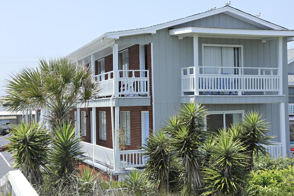 Surfside 3*