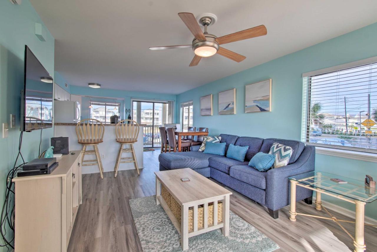 Apartment Ocean-view With Deck, Steps To Carolina Beach! Carolina Beach