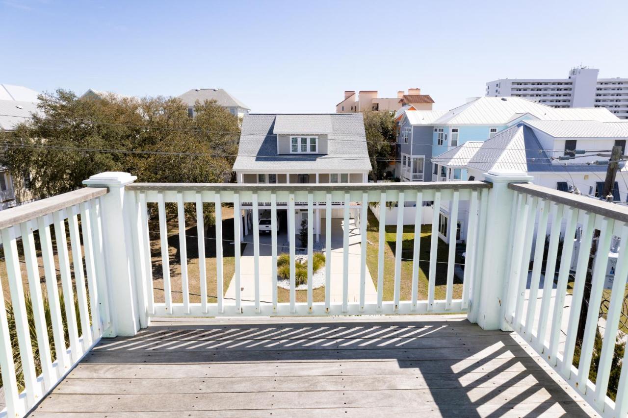 Holiday home Spacious Retreat Carolina Beach