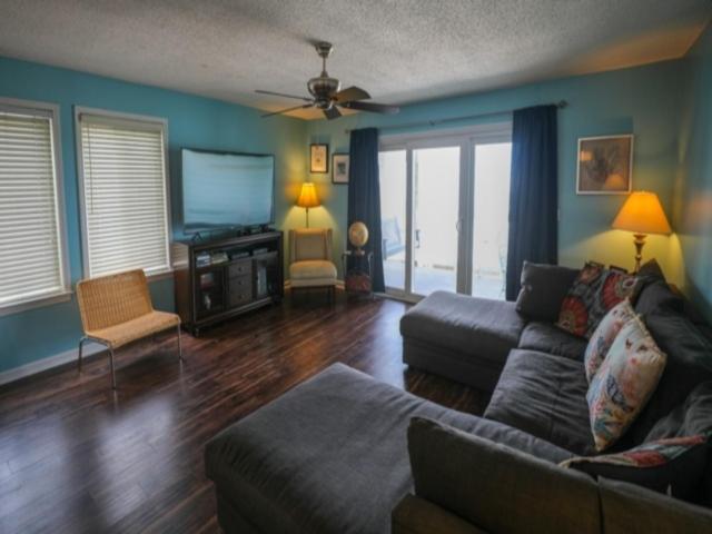 Apartment Island North 4a - Incredible Ocean Views, Quiet And Relaxing, Located Near Freeman Park *