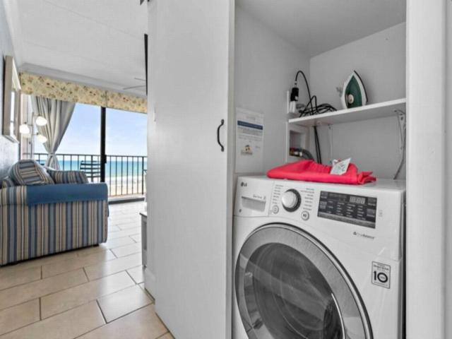 Southern Comfort: Oceanfront With Panoramic Views
