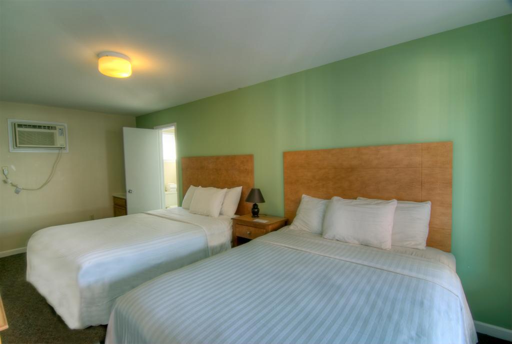 Hotel Surfside Carolina Beach
