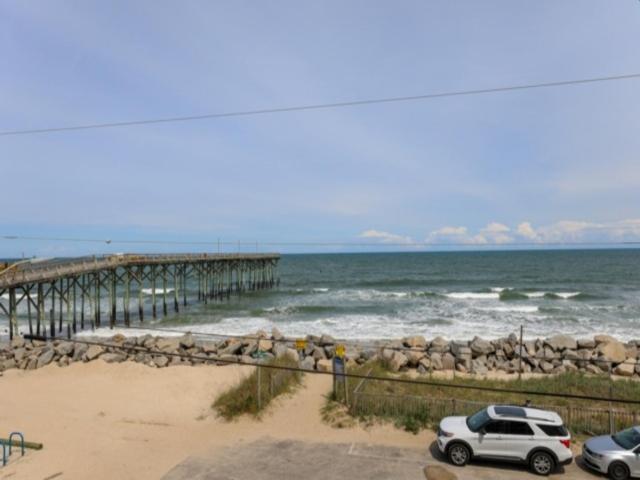 Apartment Island North 4a - Incredible Ocean Views, Quiet And Relaxing, Located Near Freeman Park Carolina Beach