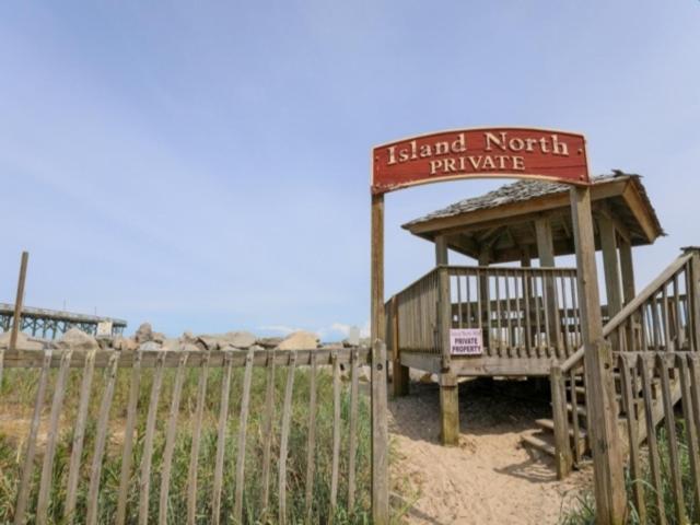 Island North 4a - Incredible Ocean Views, Quiet And Relaxing, Located Near Freeman Park * Carolina Beach