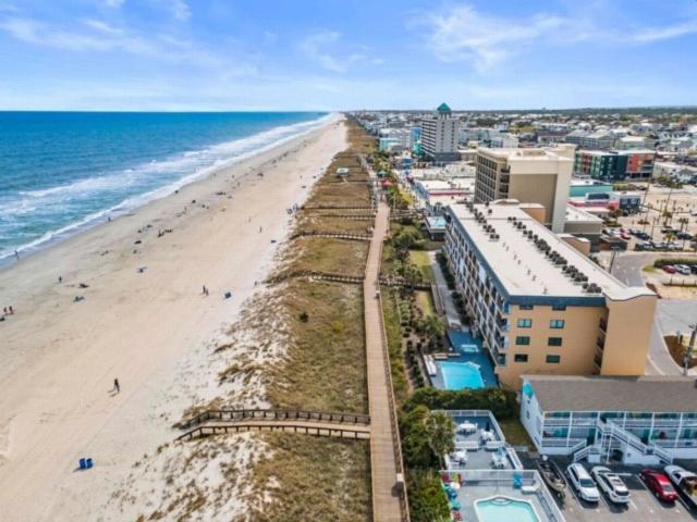 Apartment Southern Comfort: Oceanfront With Panoramic Views *
