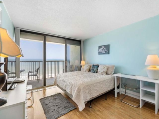 Casa Pelicano - Oceanfront Luxury! Enjoy Epic Ocean Views From 7th Floor Dream Apartment *
