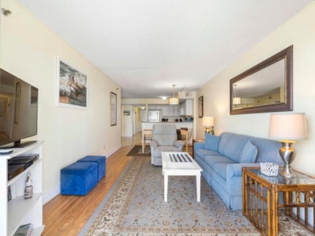 Casa Pelicano - Oceanfront Luxury! Enjoy Epic Ocean Views From 7th Floor Dream Apartment