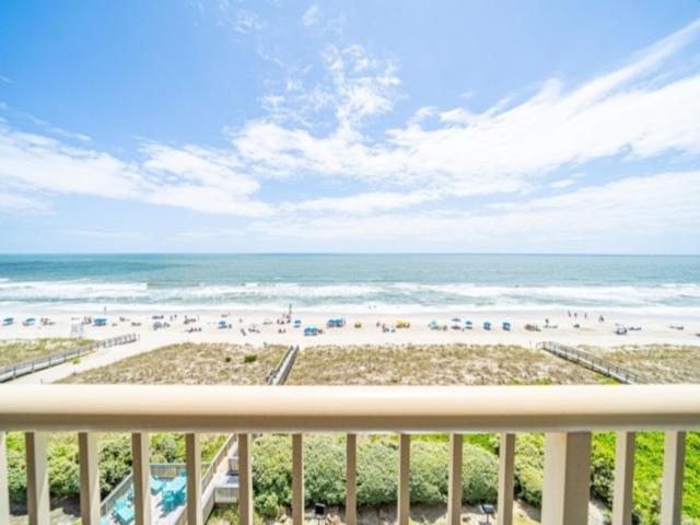 Casa Pelicano - Oceanfront Luxury! Enjoy Epic Ocean Views From 7th Floor Dream Apartment Carolina Beach