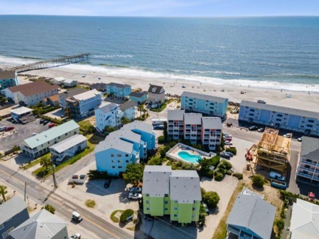 Parrot Escape: Oceanfront With Carolina Sunrise Views Carolina Beach