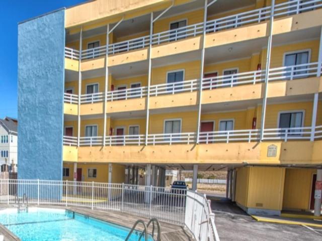 Apartment Harbor Unit 32b Carolina Beach
