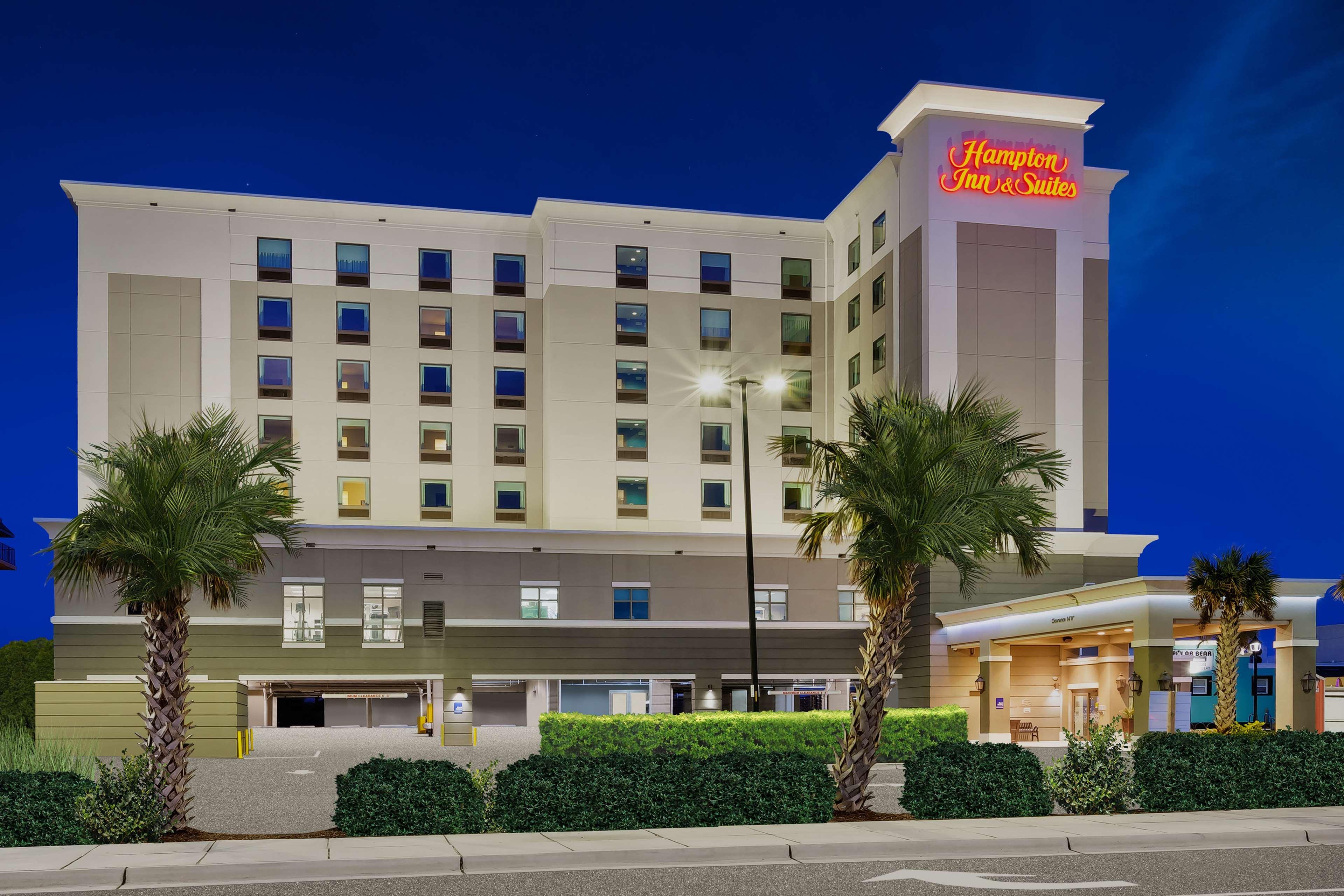 Hotel Hampton Inn & Suites By Hilton Carolina Beach Oceanfront 3*
