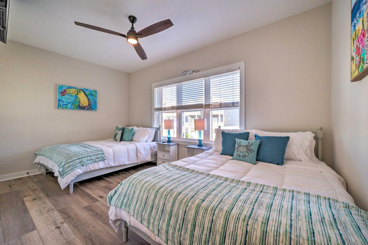 Modern With Rooftop Deck, Walk To Beach! *