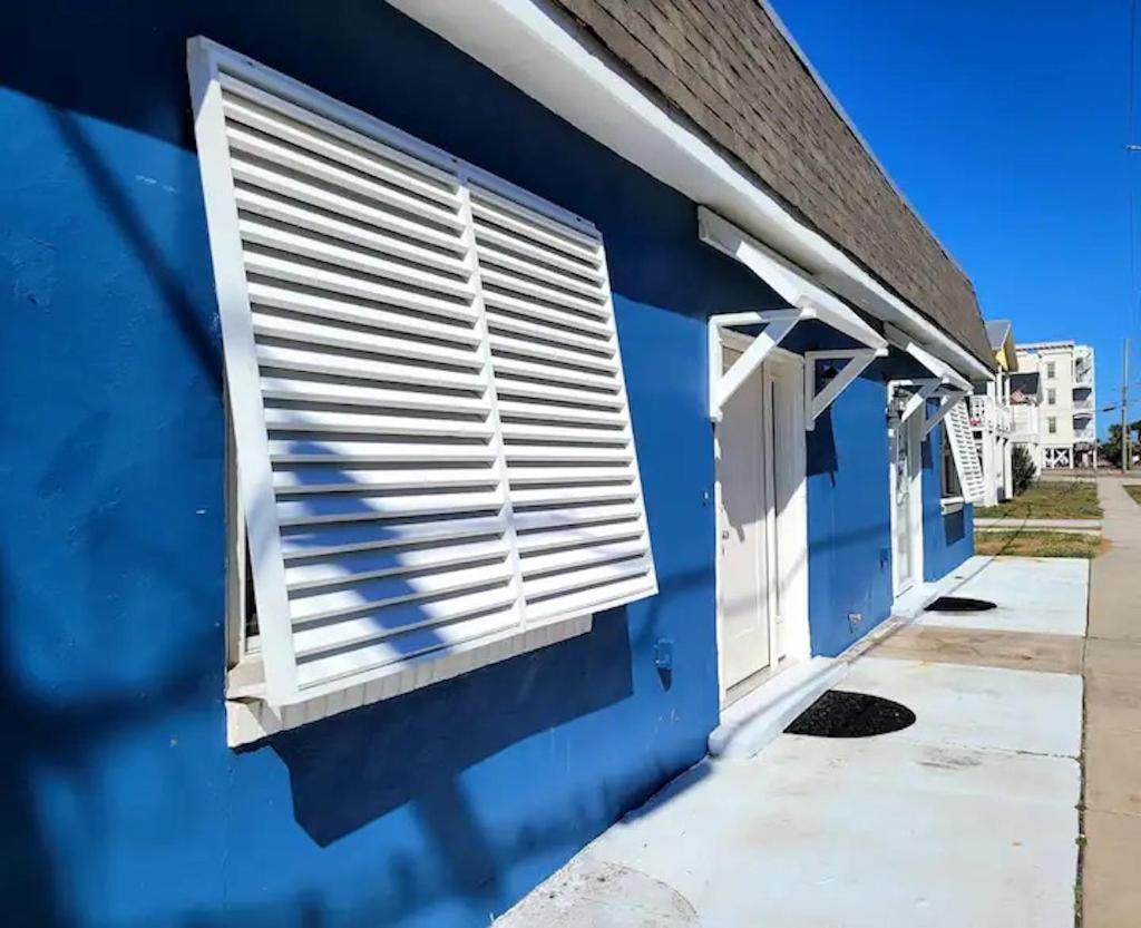 Beachwood Bungalow B Apartment *