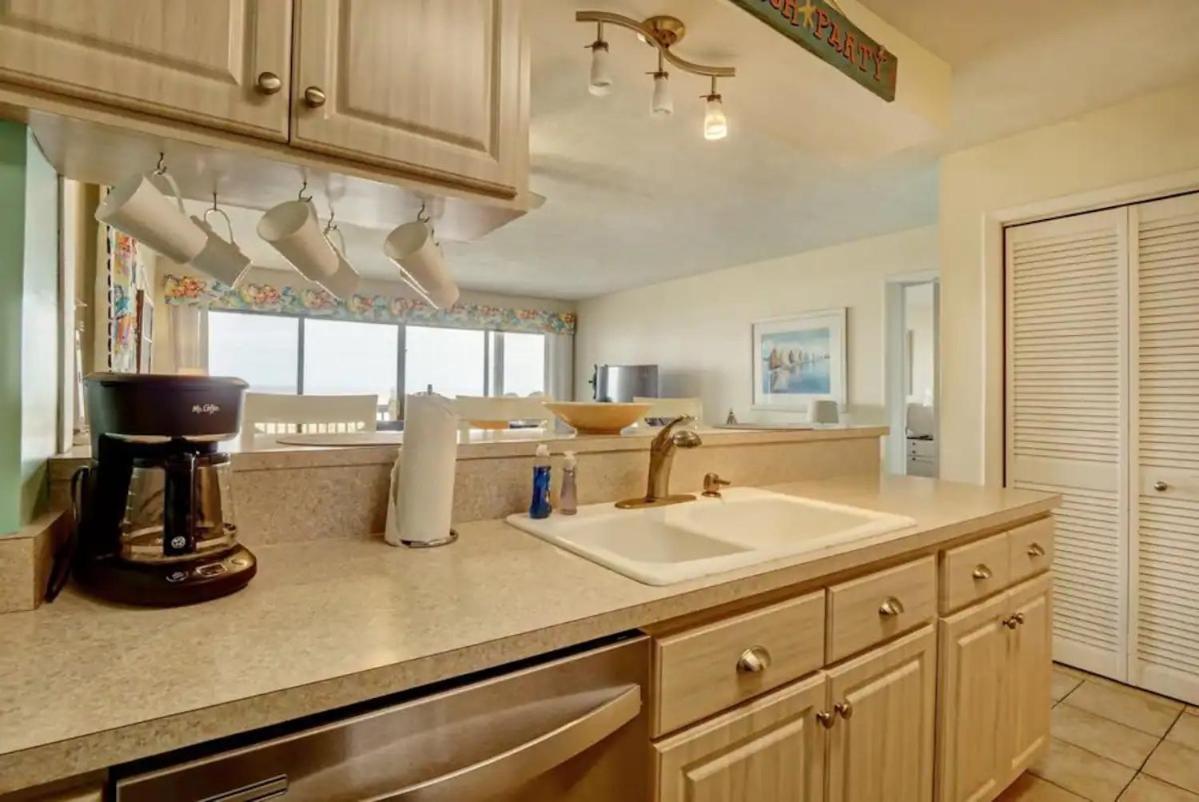 Apartment Celtic Seas Oceanfront With Pool *