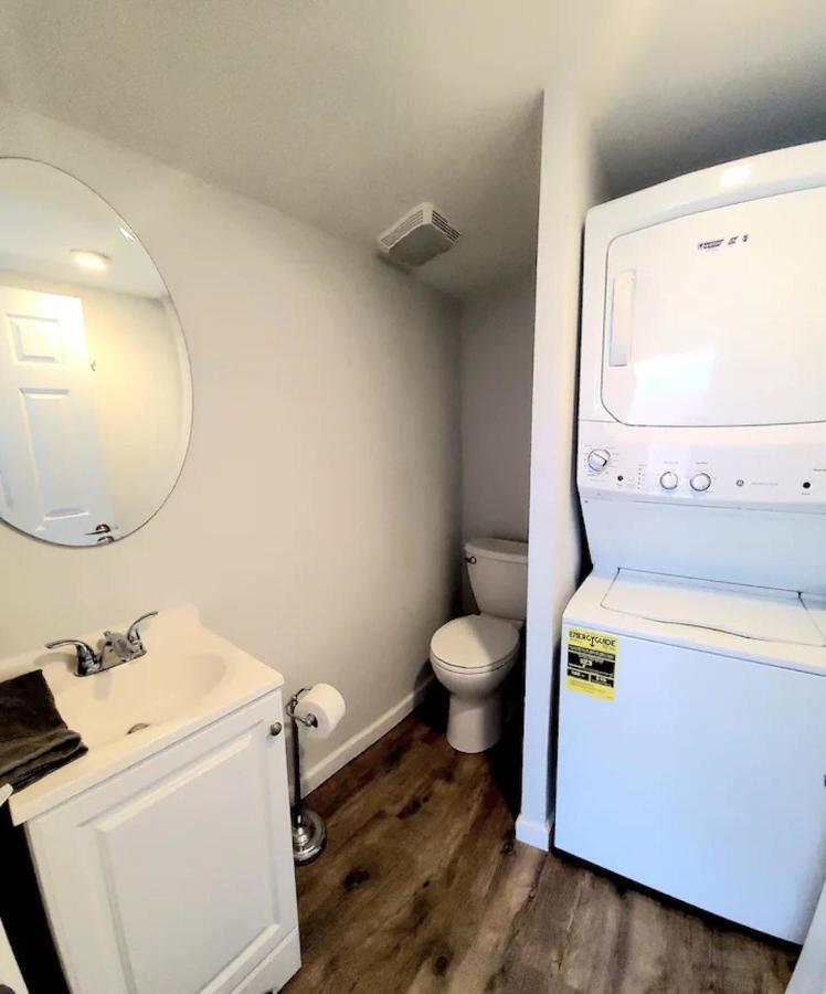 Beachwood Bungalow B Apartment