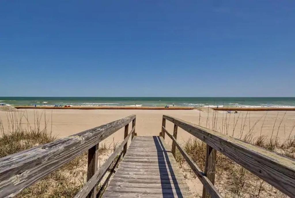 Salty Retreat Carolina Beach