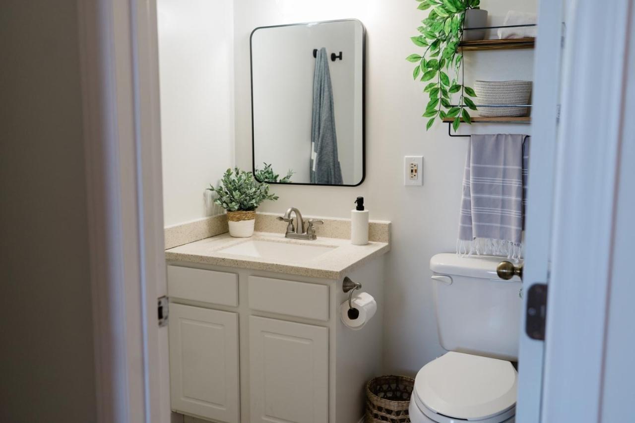 0912 White Linen By Atlantic Towers