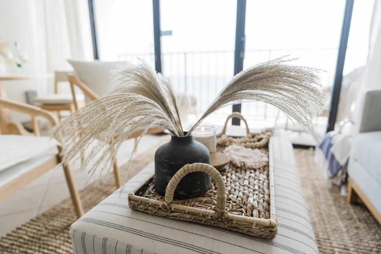 0912 White Linen By Atlantic Towers * Carolina Beach