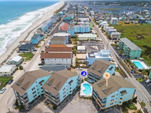 Apartment Island North 14c - 2nd Row Stunner! Relax In Comfort After Your Days In The Sun *