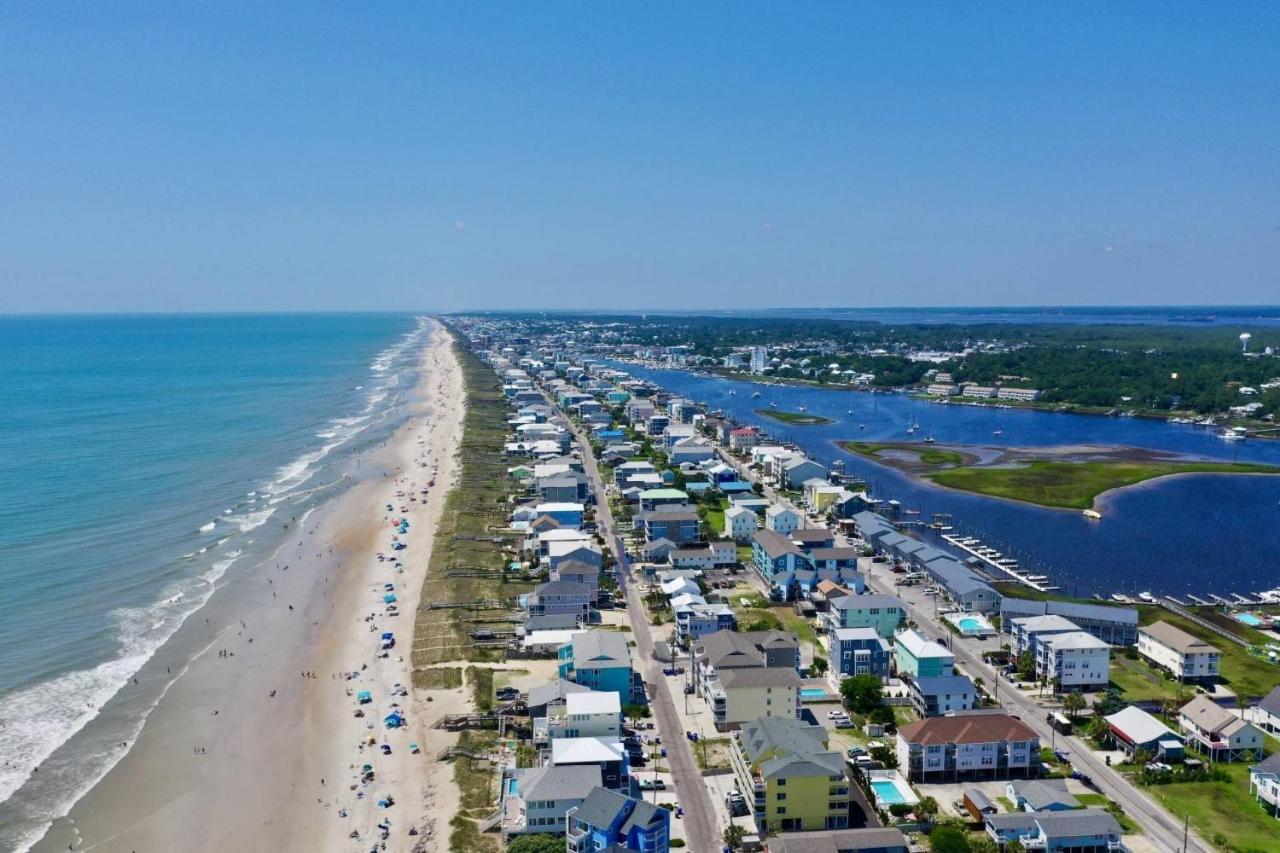 Holiday home Breezy Goin Carolina Beach