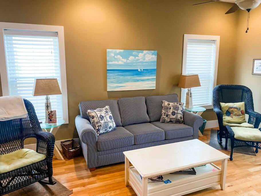 Villa Luxury Townhouse W/ Golf Cart & Private Elevator