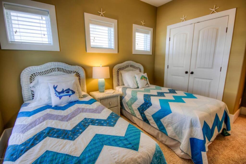 Luxury Townhouse W/ Golf Cart & Private Elevator *
