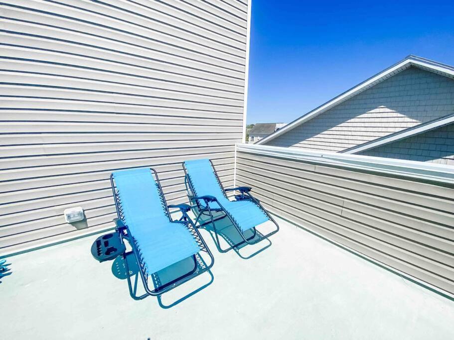 Luxury Townhouse W/ Golf Cart & Private Elevator Villa Carolina Beach
