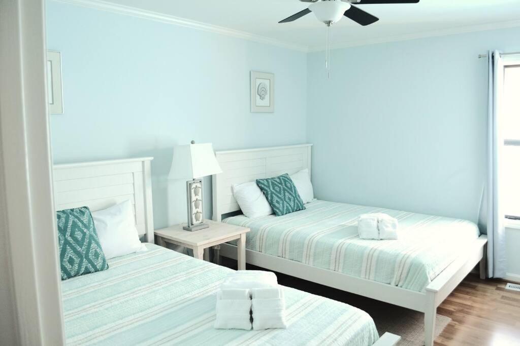 Living The Dream On The Beach! Holiday home *