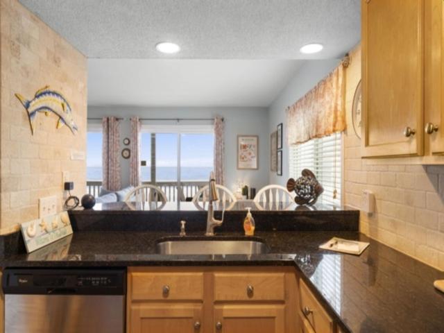 Apartment Fiddler Sunrise Carolina Beach