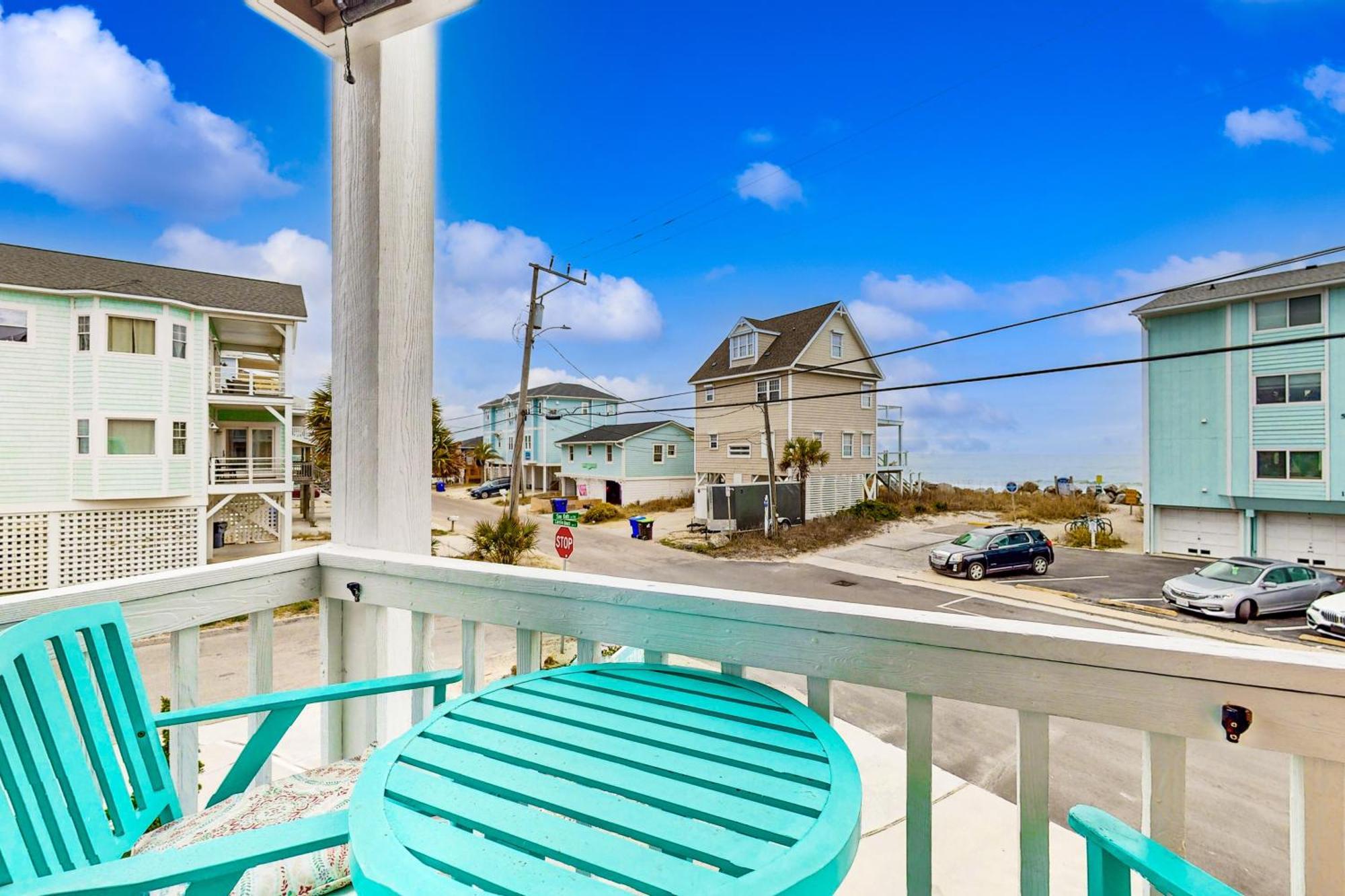Cozy Carolina Carolina Beach