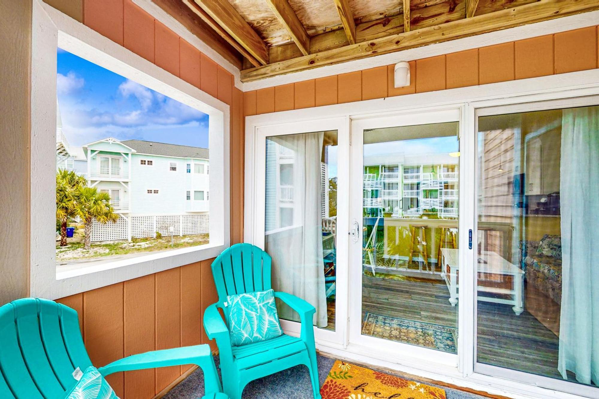 Cozy Carolina Carolina Beach